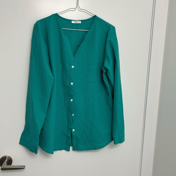 Green Summer set (shorts + shirt) - Picture 4 of 4